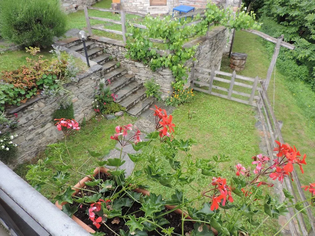 Agriturismo Zertin Gravedona Farm stay