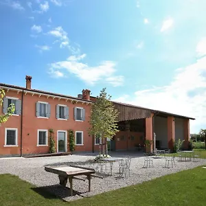  Vakantieboerderij Corte Reginella